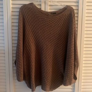 Sweater brown bat wing with gold thread XL